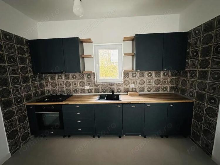 Vila superba Rosu, zona Crinului, 4 camere+terasa inchisa, 249 mp teren, 153 mp - 17