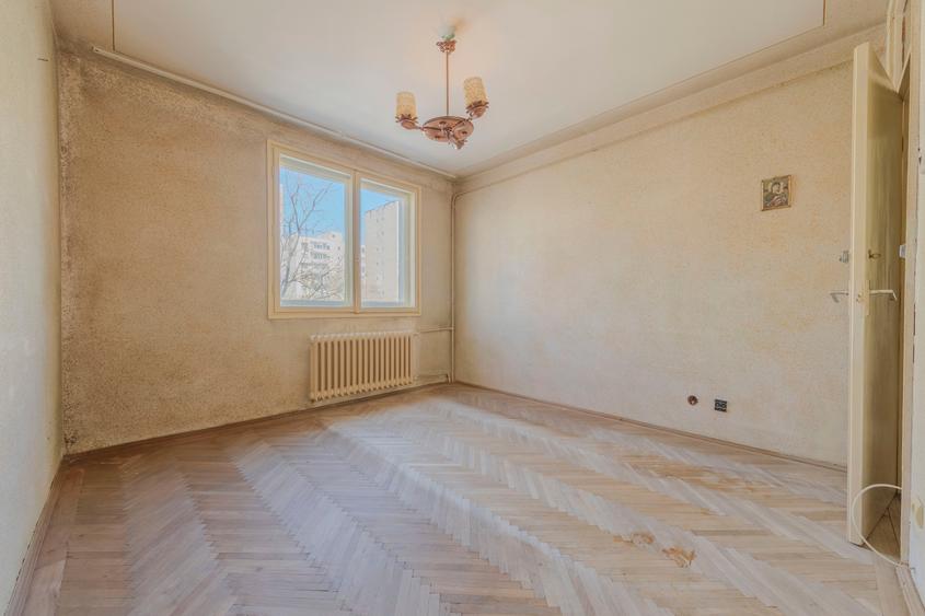 Ocazie Rară: Apartament 2 Camere Titan - 5 min Metrou | Bloc în Consolidare - 8