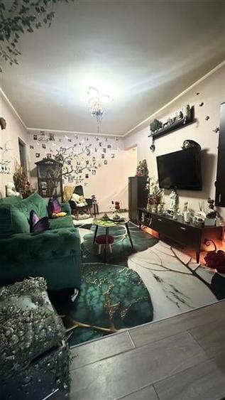 Apartament 2 Camere cu Acces la Curte Interioara, Inel 2 - 19