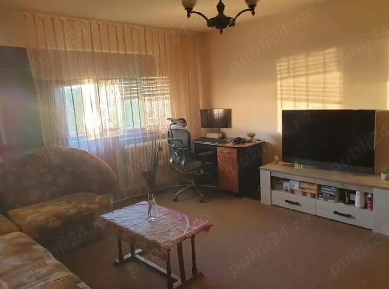 Vand apartament 2 camere Oradea - 1