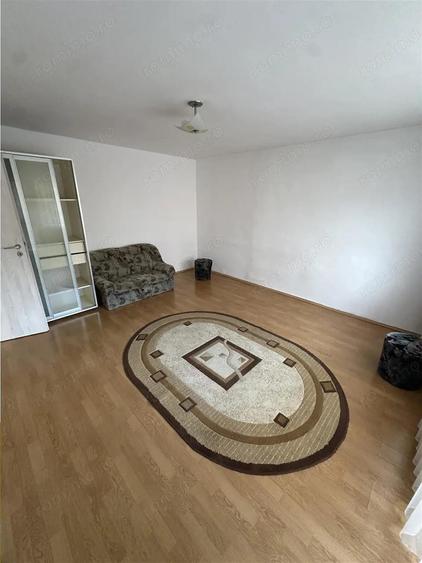 Decomandat centrala proprie Bucovina - 7