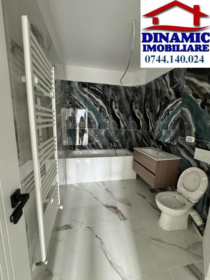 Ap 2 camere, intabulat si finalizat,  Bloc Roua, 47 mp, 1650 eur/mp - 14