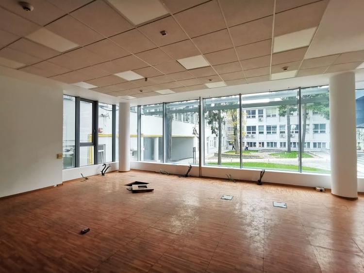 Spatiu comercial | Activitati diverse | Domenii | Cladire birouri - 3