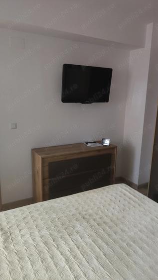 Inchiriez studio modern Bra?ov, Str. Carpa?ilor | renovat complet | MOBILA NOUA | WI-FI | PARCARE - 9