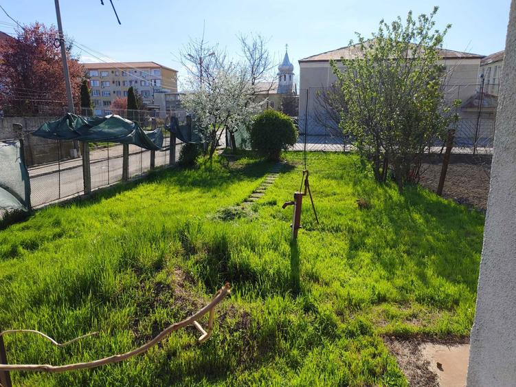 Casa de vanzare Caransebes, zona Nord (langa Scoala Crestina Baptista si Gradinita PP4) - 4