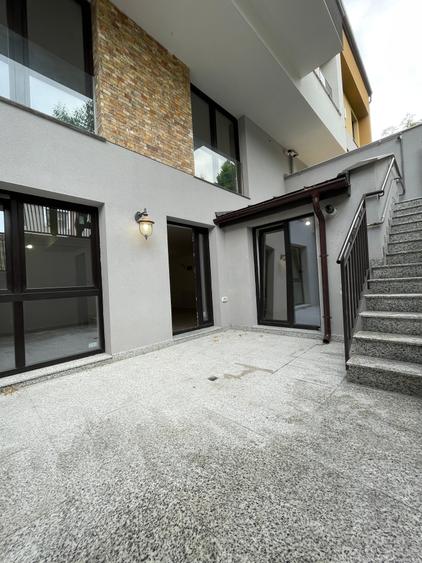 Apartament 2 camere/Curte proprie/COMISION O - 15