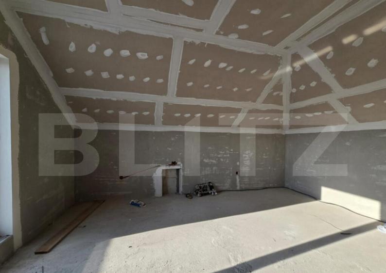 Duplex semifinisat, zona Dambul Rotund, priveliste spre ora - 18