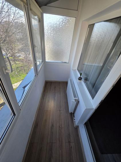 Vand garsoniera decomandata langa piata astra - 5