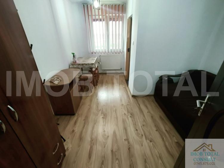 Garsoniera Prundu-Vama, Coremi - 1