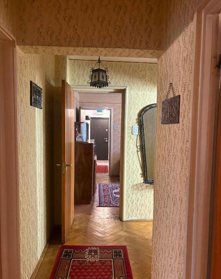 Apartament e 3 camere zona B-dul Victoriei,s - 9