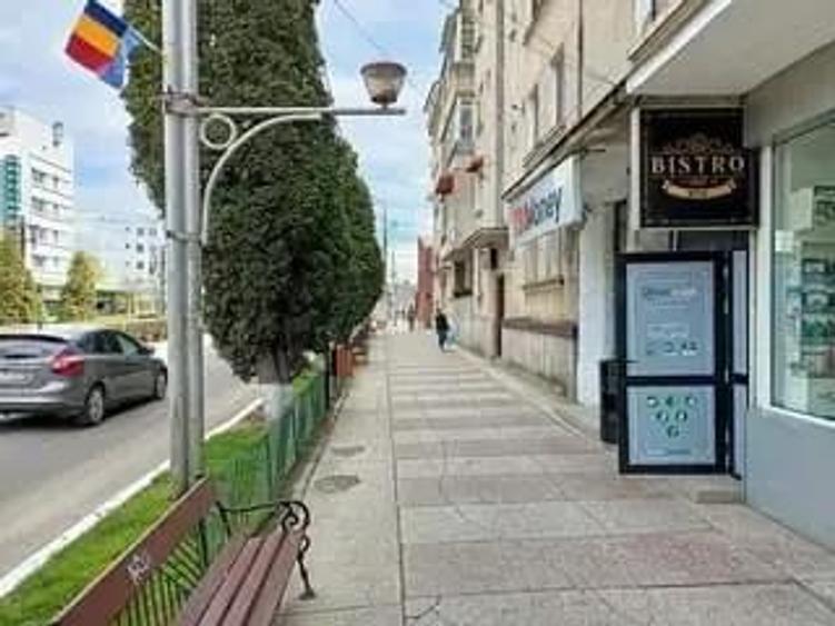 Spa?iu comercial (bar) - 3