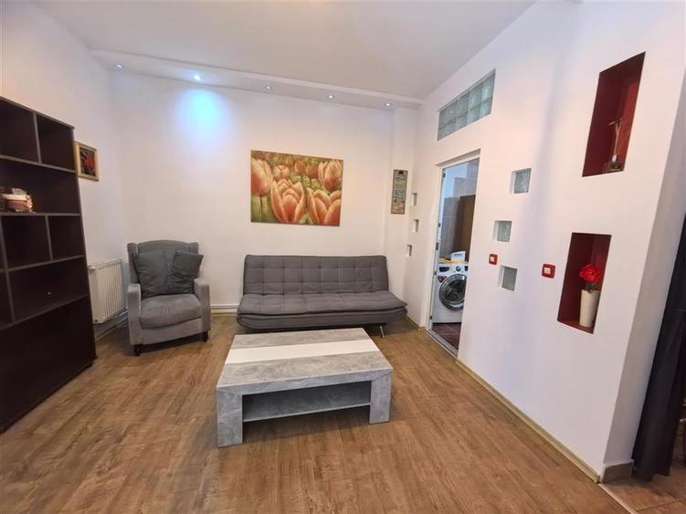 Inchiriez casa 3 camere ultracentral cu acces auto - 18