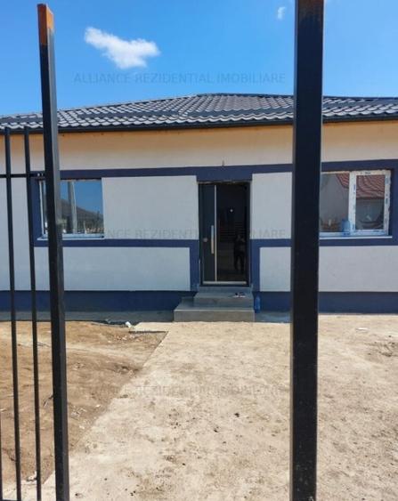 Casa individuala,la 800-900 m de STB si 4 km de metrou.Finalizata - 3