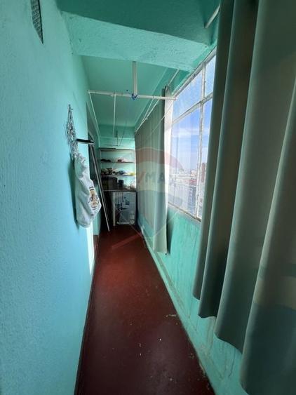 Apartament cu 2 camere de vânzare în zona Mazepa 1 - 7