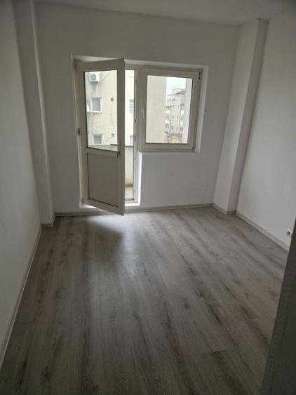 Vand apartament Drobeta Turnu-Severin, Strada Topolnitei - 2