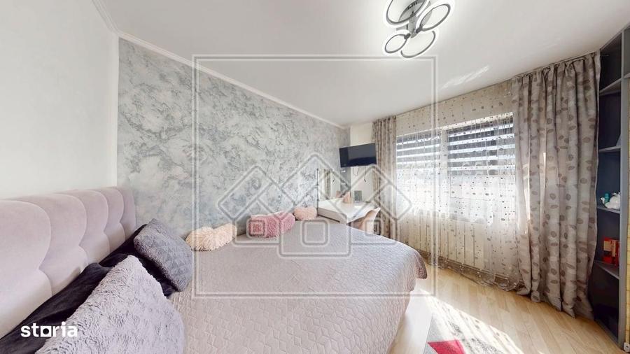 Apartament cu 3 camere, balcon, pivnita - Zona Mihai Viteazu - 9