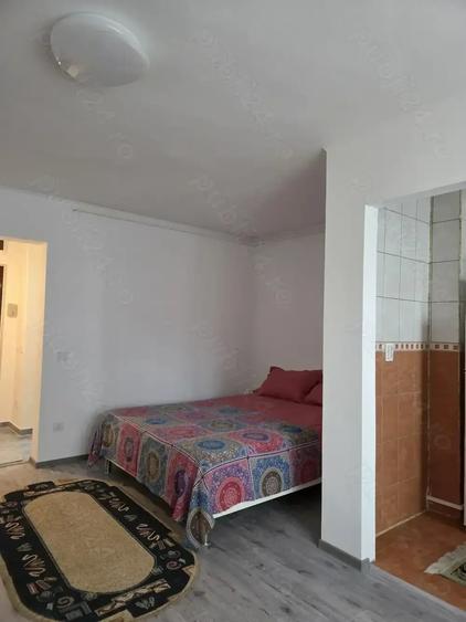 Garsoniera de inchiriat - 9