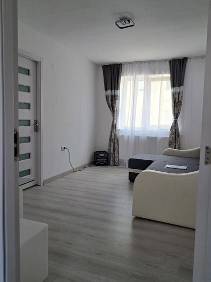 Apartament 2 camere renovat totul nou - 1