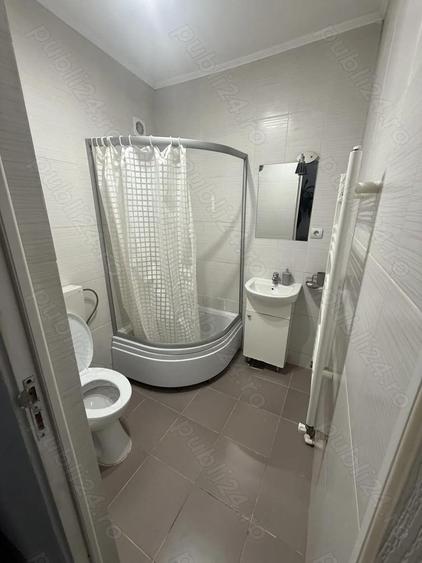 Inchiriez camera - 2