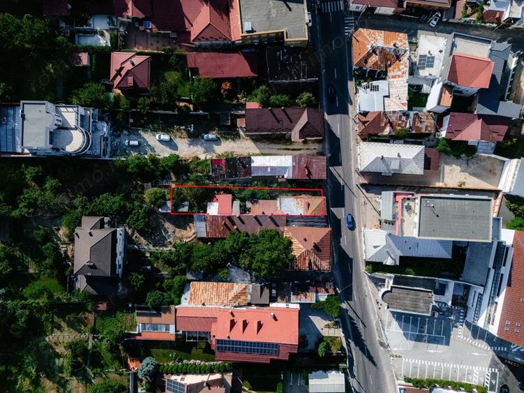 Casa + teren de vanzare in centrul Pite?tiului, Strada Egalita?ii - 1