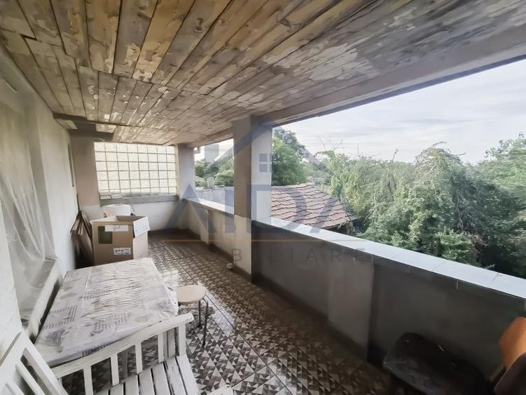 Casă individuală cu 5 camere cu Teren 627 Mp în Fratelia