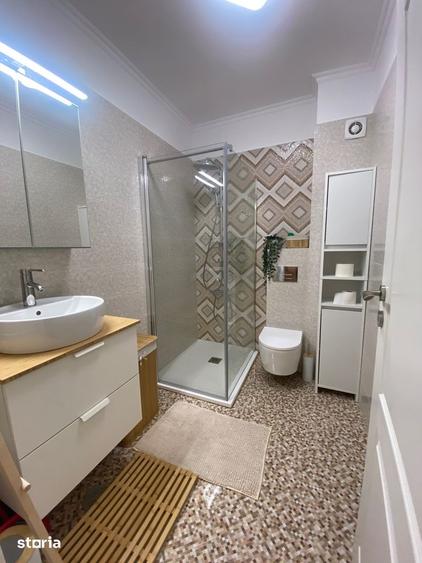Apartament cu 2 camere decomandat în Grivița