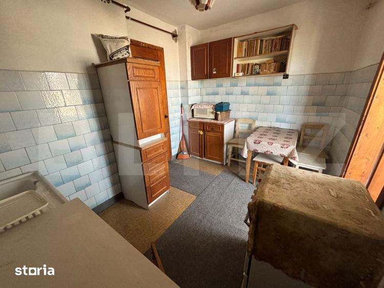 Apartament cu 3 camere decomandat în Micro 12