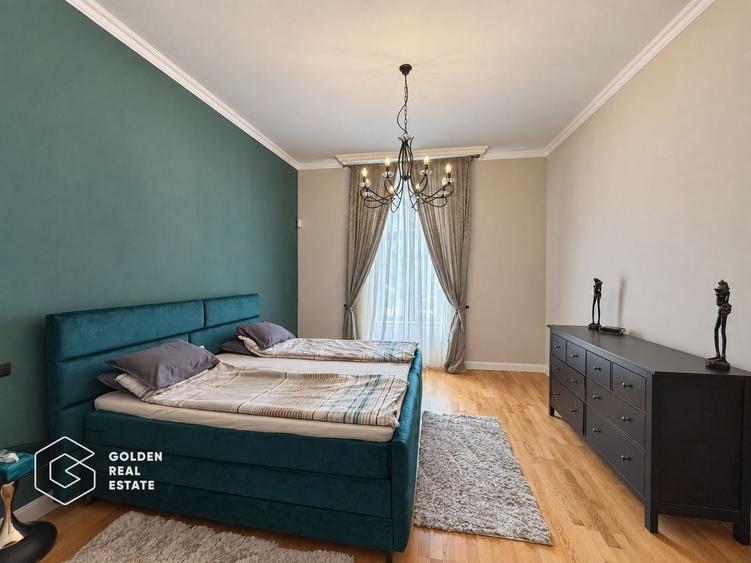 Apartament cu 3 camere decomandat, mobilat în Ultracentral