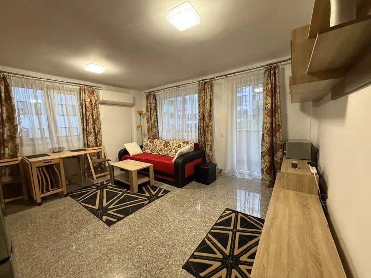 Apartament cu 2 camere nedecomandat în Florești