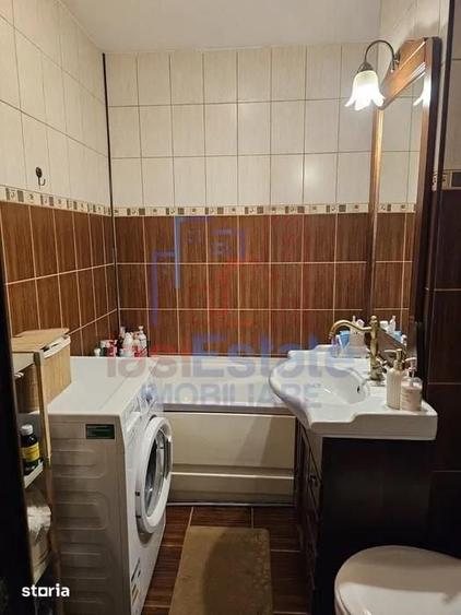 Garsonieră decomandată în Canta