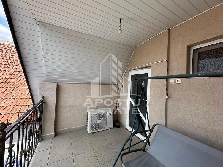Casă cu 4 camere în Central