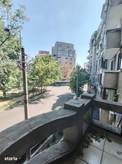 Apartament cu 3 camere în Moșilor