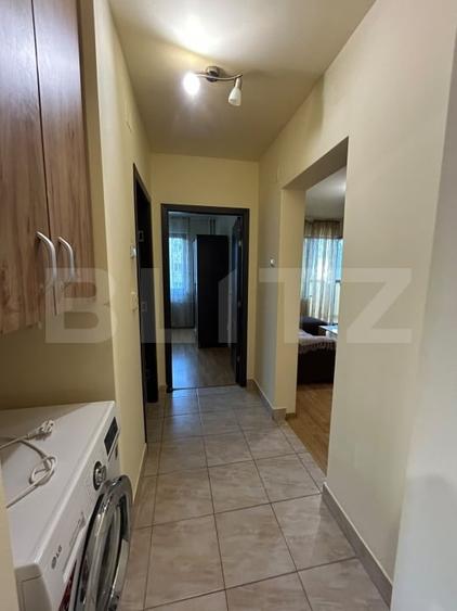 Apartament cu 3 camere semidecomandat, mobilat în Gheorgheni
