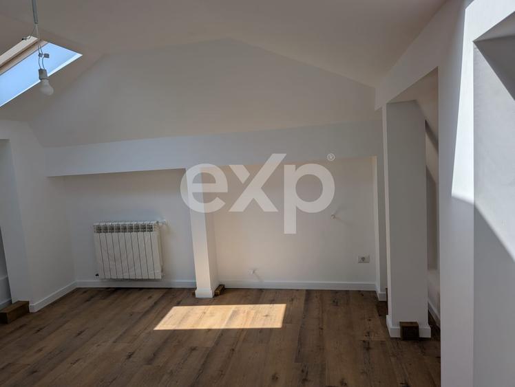 Apartament cu 5 camere decomandat în Barbu Văcărescu