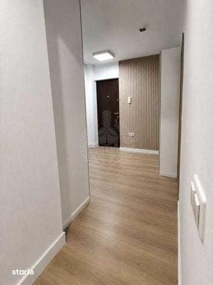 Apartament cu 4 camere decomandat în Ultracentral