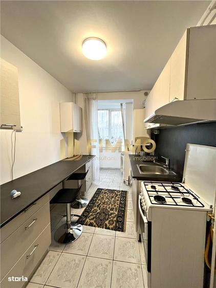Apartament cu 2 camere, mobilat în Central