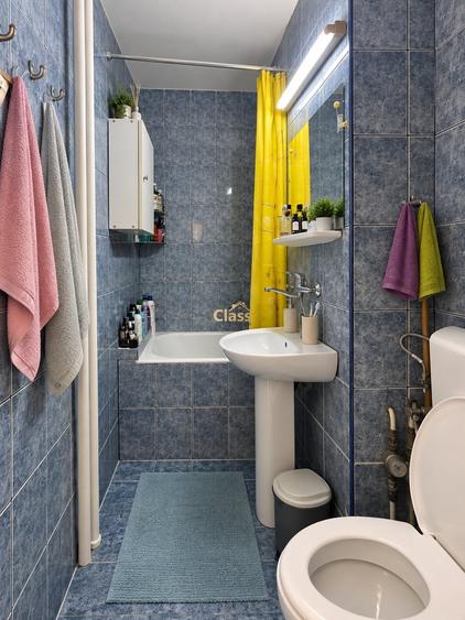 Apartament cu 3 camere semidecomandat, mobilat în Mănăștur