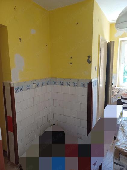 Apartament cu 2 camere decomandat în Baru