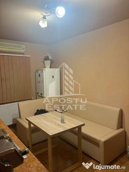 Apartament cu 2 camere semidecomandat în Lipovei