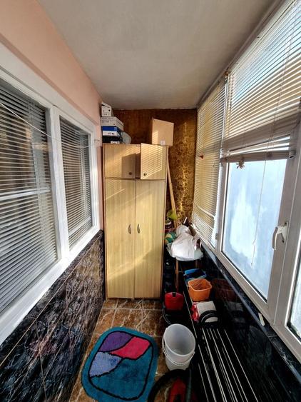 Apartament cu 3 camere decomandat, mobilat în Km 4-5