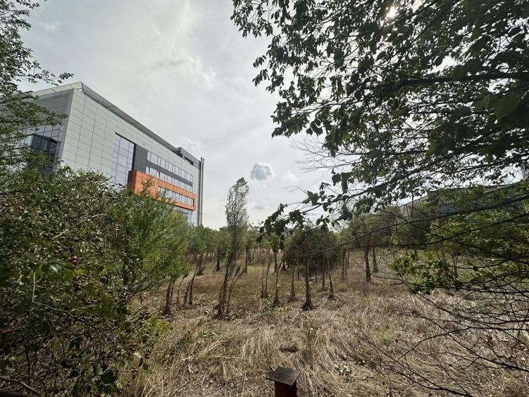 DESHIDERE  46m la  Bd. Theodor Pallady 40F/8300MP/ - 16