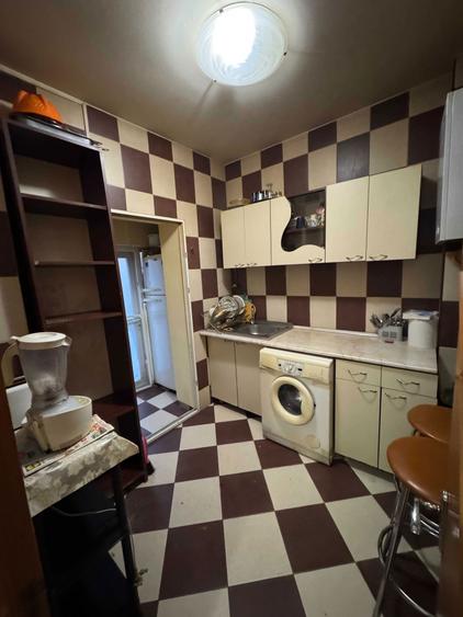 Proprietar | 2 camere decomandat | parter in vila | beci | cota teren 54,18 mp | Nerva Traian - 1