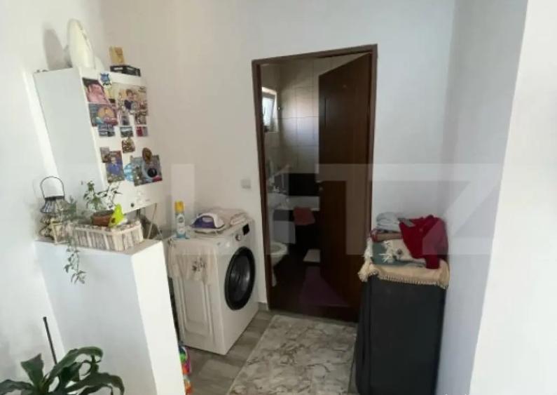 Casa cu 3 camere, 90 mp, 2 anexe gospodaresti si teren de 30 - 14