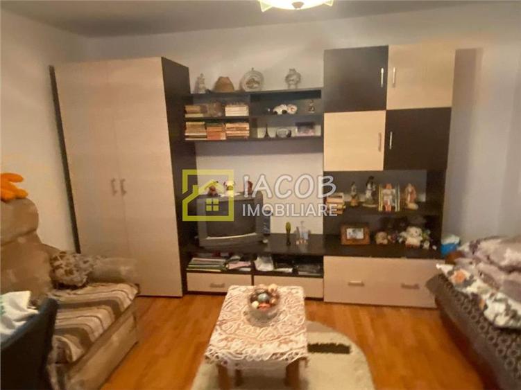 Apartament la casa cu 3 camere, Magura, Bacau - 16