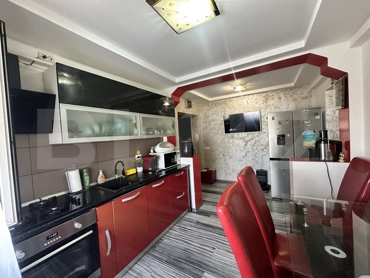 Apartament 3 camere, 68 mp, zona Dezrobirii - 8