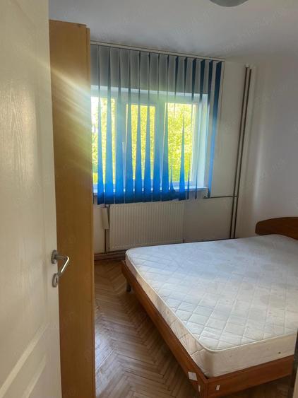 Proprietar , inchiriez apartament cu 2 camere - 1