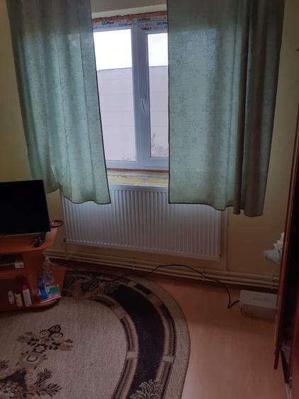 Proprietar, vand ap 2 cam cf1, decomandat, etaj4, 54mp, zona Progresu, Braila - 2