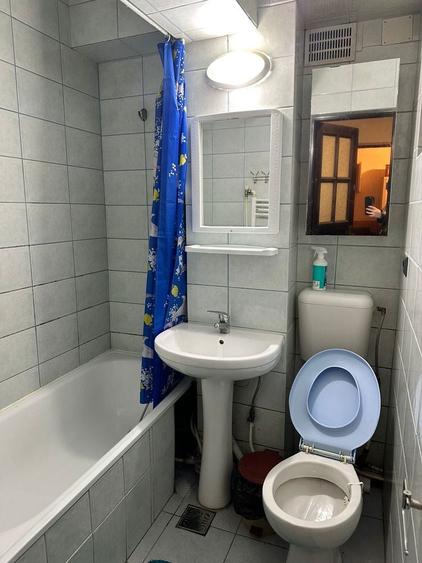 Ofer spre inchiriere garsoniera in zona centrala - 1