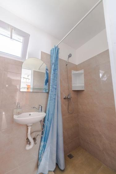 Exclusiv! Pensiune 6 camere - Vama Veche - Centru - 239.000 euro  (Cod E8) - 32