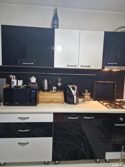 Inchiriez pe termen lung 250E Vand apartament la cheie-3 camere, Aninoasa, jude? Hunedoara - 4